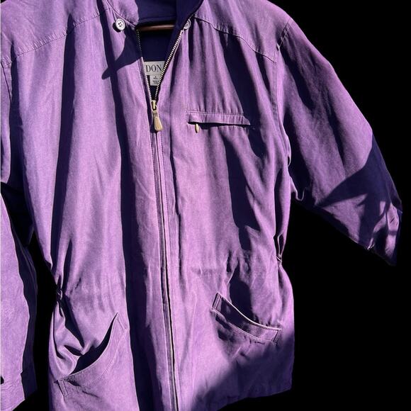 London Fog. Women’s coat, detachable liner and hood.  Small. Adjustable waist. - Picture 9 of 16